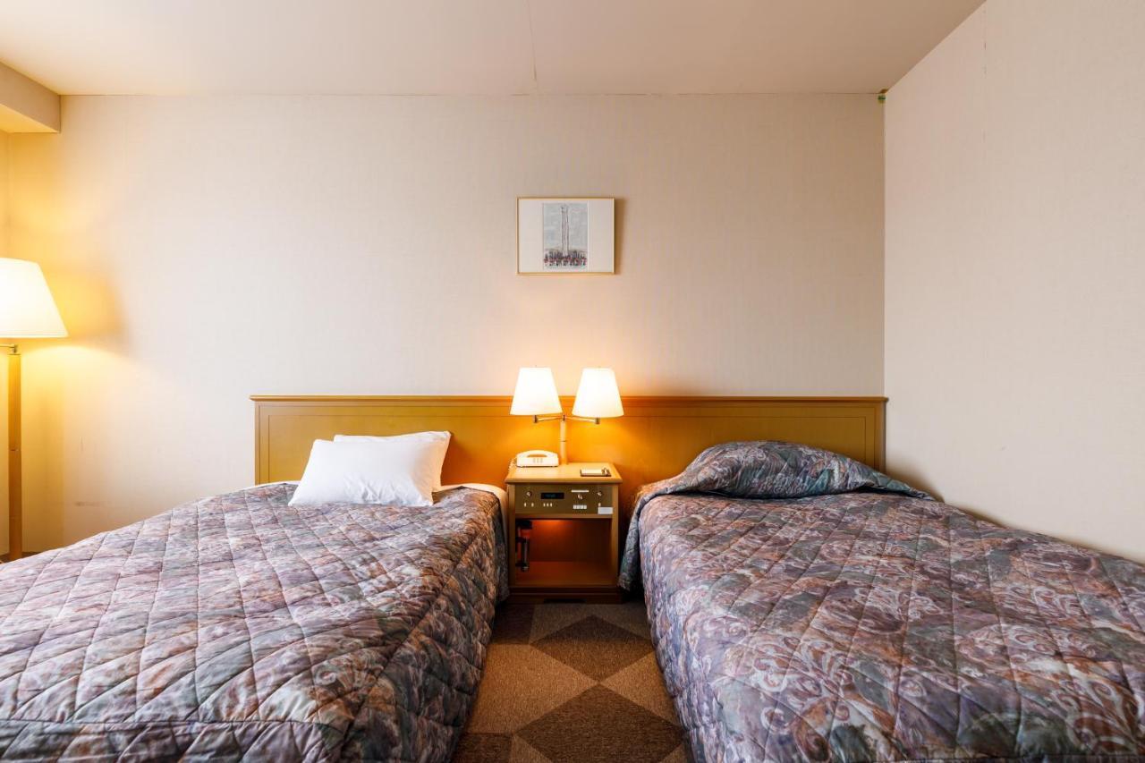 Fukuno Town Hotel A・Mieux Nanto Dış mekan fotoğraf