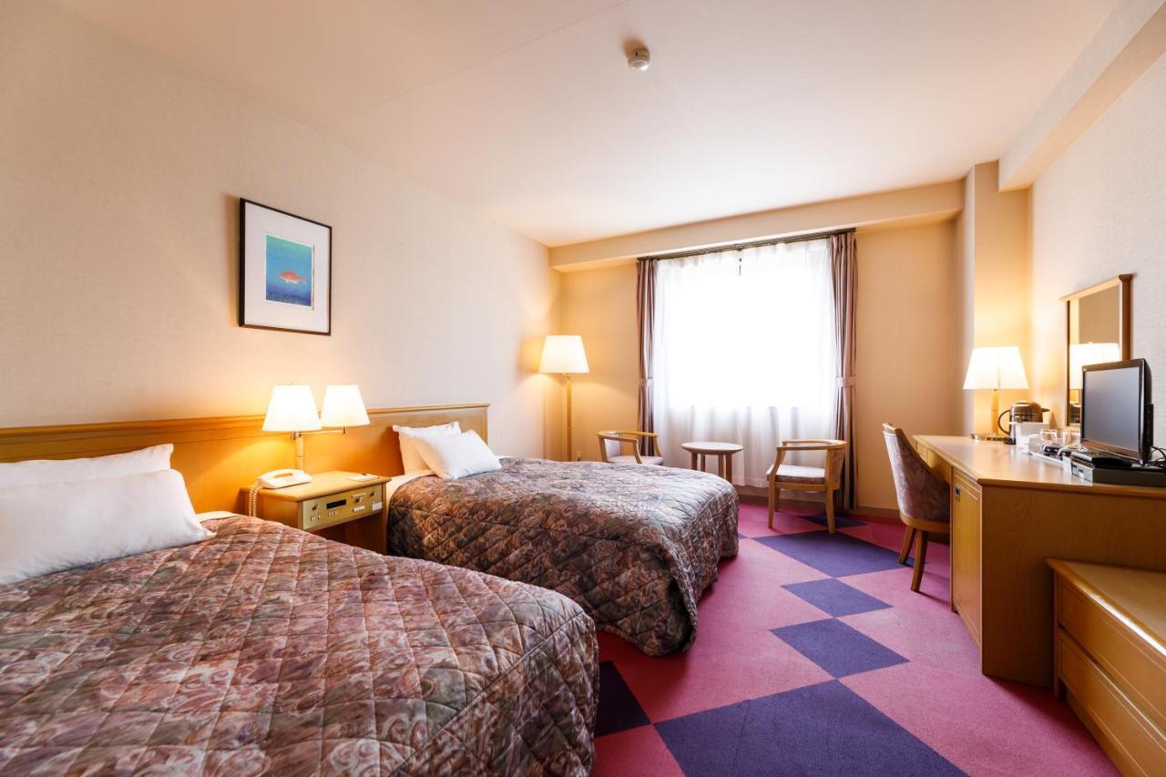 Fukuno Town Hotel A・Mieux Nanto Dış mekan fotoğraf