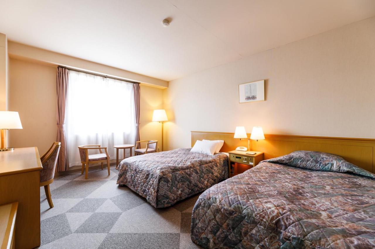 Fukuno Town Hotel A・Mieux Nanto Dış mekan fotoğraf